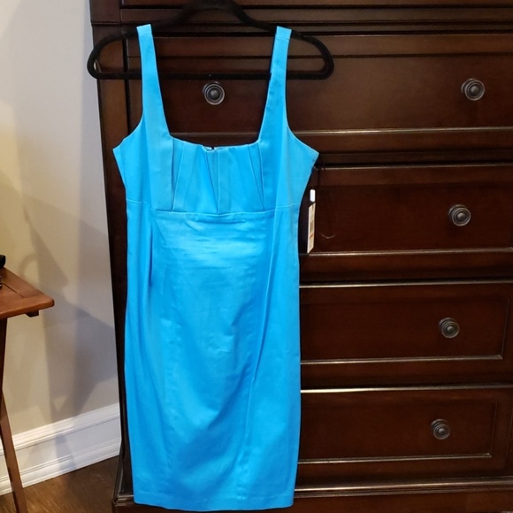 Dress - Picture 1 of 3